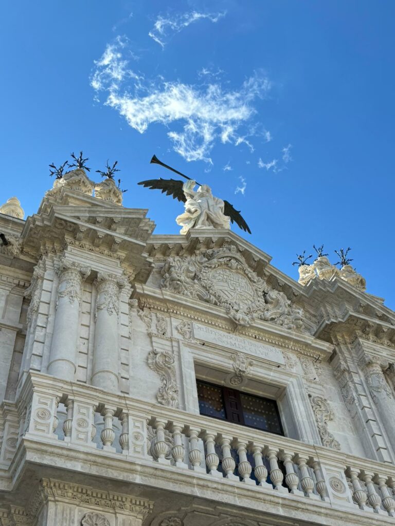 What to see in Seville in 3 days. Facade of the University of Seville.