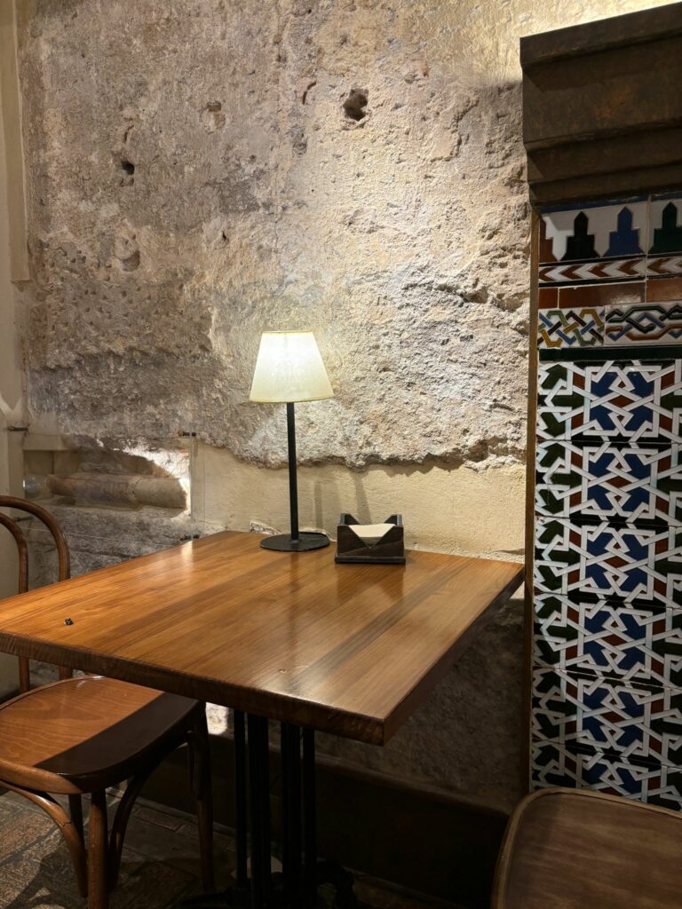 Interior of La Cerveceria La Giralda, Sevilla.