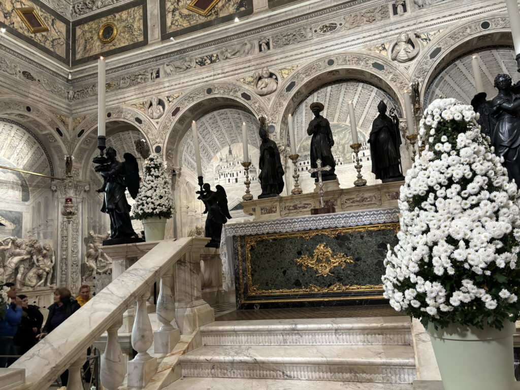 View of the the saint’s tomb with statues.