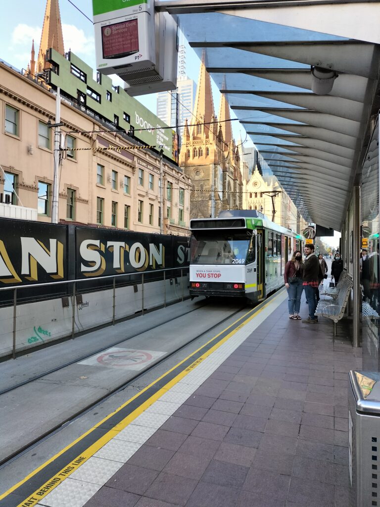 City Circle Tram 35 from the outside.