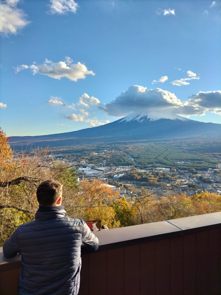 Tiziano admiring Mt. Fuji.